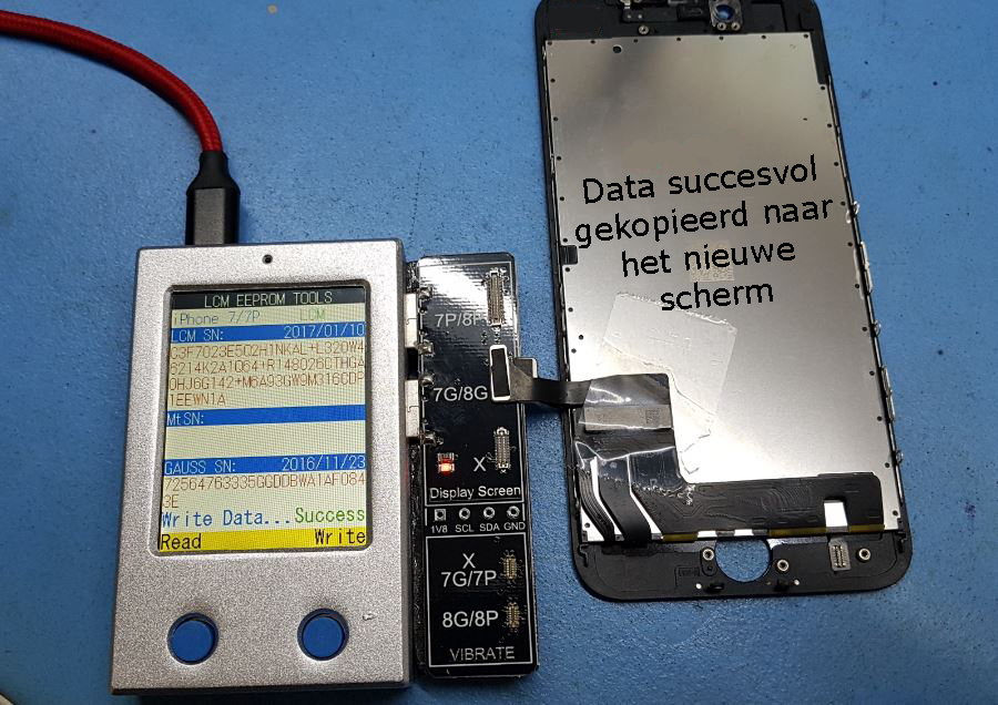 Data succesvol gekopieerd naar EEPROM