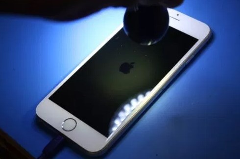 iPhone backlight