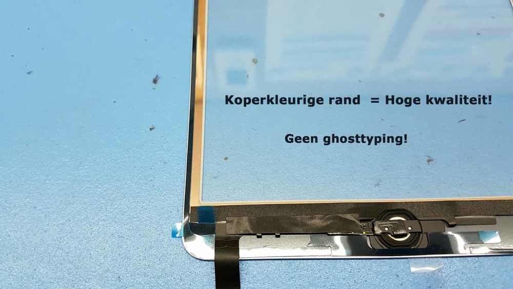 iPad scherm met koper kleurige rand